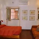 Hello Trastevere - Bed & Breakfast
